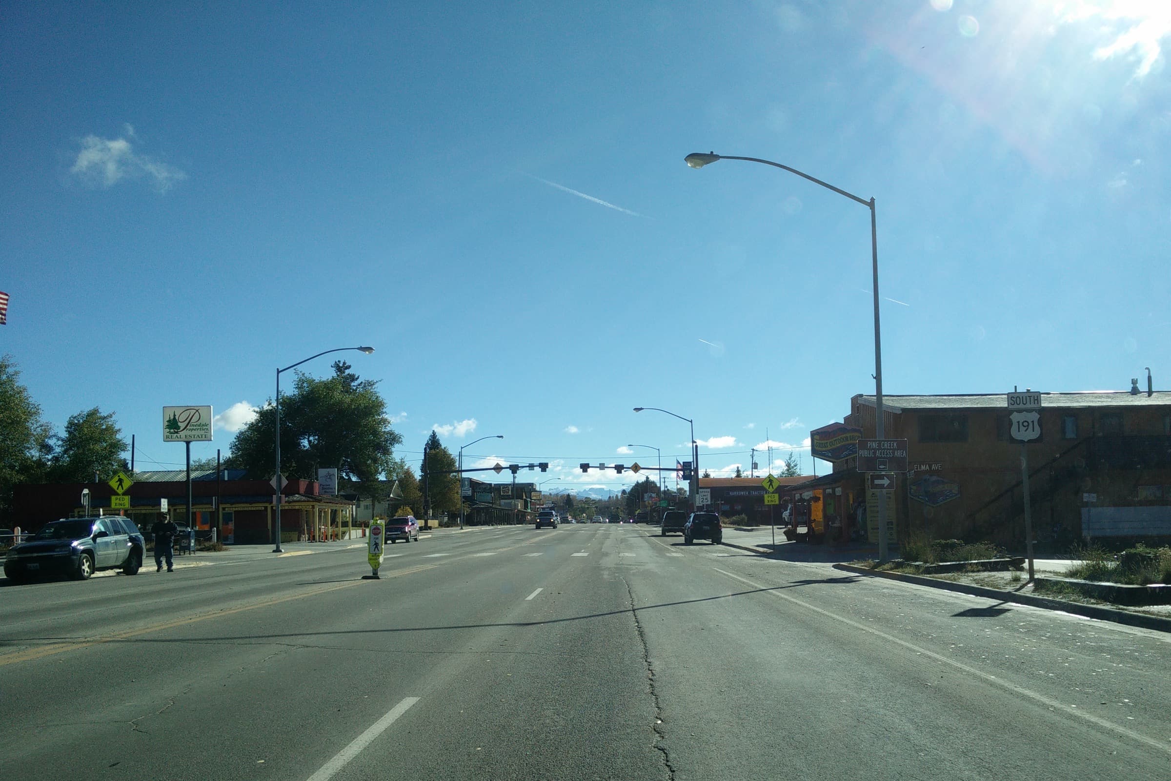 Driving into Pinedale from the west on US 191. Rendezvous Meadows Golf Course sits on this west end of town.